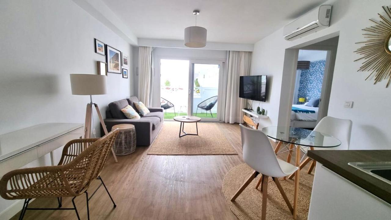 Flower Beach Suite Pool Плайя-Онда Экстерьер фото